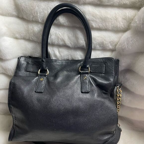 Michael Kors black leather large shoulder bag with gold tone accents. - Picture 3 of 14